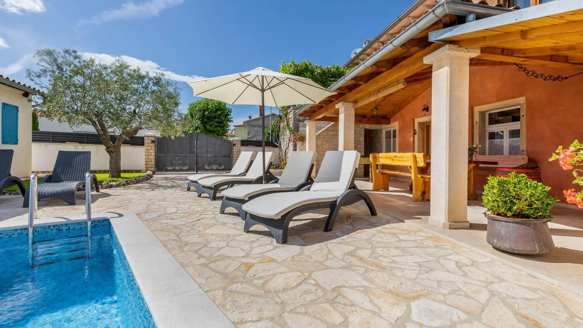 Casa Bepi Ferienhaus Mit Pool In Ruhiger Lage 칸파나르 펜션